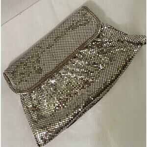 Vintage Whiting & Davis Co Bags-Silver Mesh Handbag-Clutch-Silk Lined-Elegant
